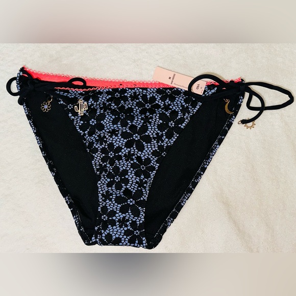 NWT Victorias Secret Lacey Mesh Bikini Bottom w/ Adjustable Side Straps - Picture 2 of 5